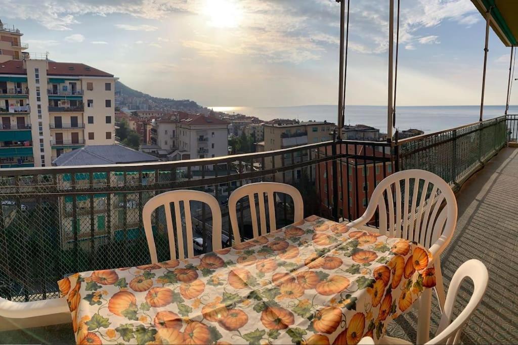Vista Mare Con Ogni Comfort Varazze Exterior foto